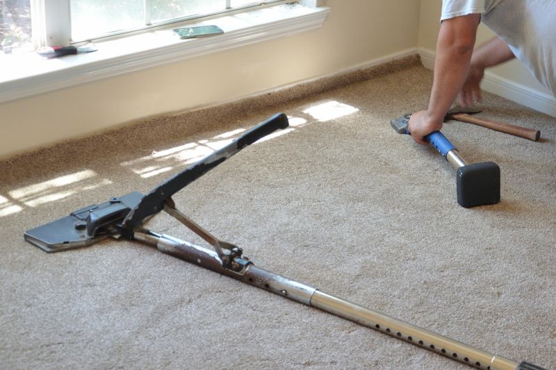 Carpet Tucking in Olathe, KS